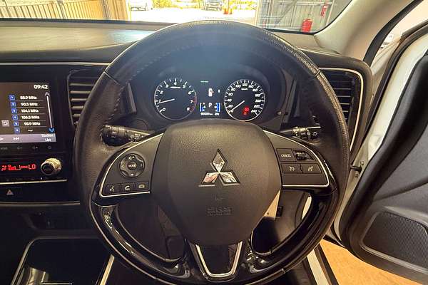 2020 Mitsubishi Outlander ES ZL