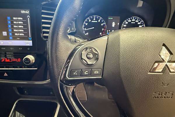 2020 Mitsubishi Outlander ES ZL