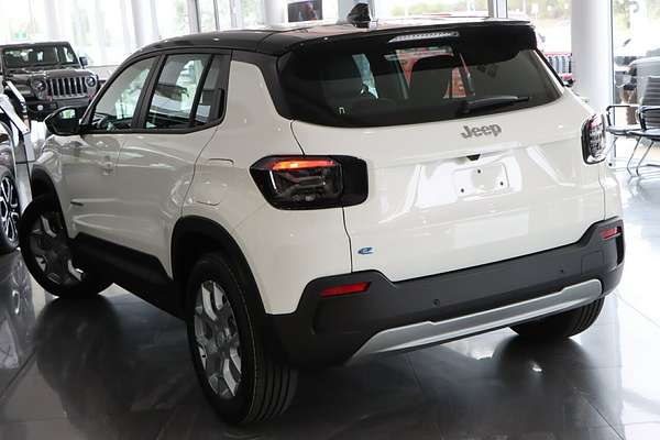 2024 Jeep Avenger Limited JJ