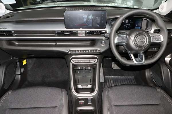 2024 Jeep Avenger Limited JJ
