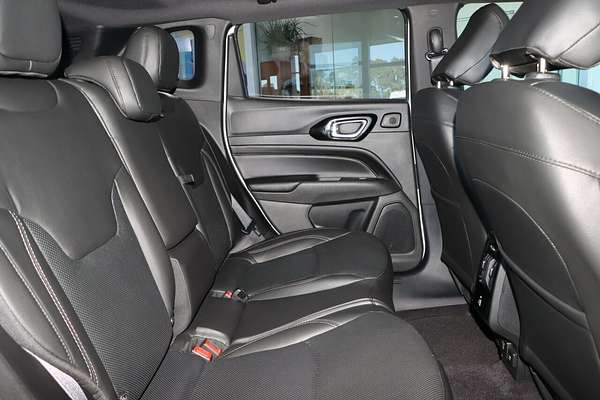 2023 Jeep Compass S-Limited M6
