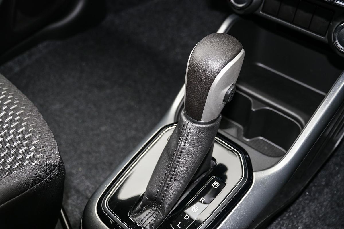 2024 Suzuki Ignis GLX MF Series II