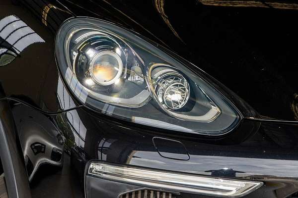 2015 Porsche Cayenne S Diesel 92A