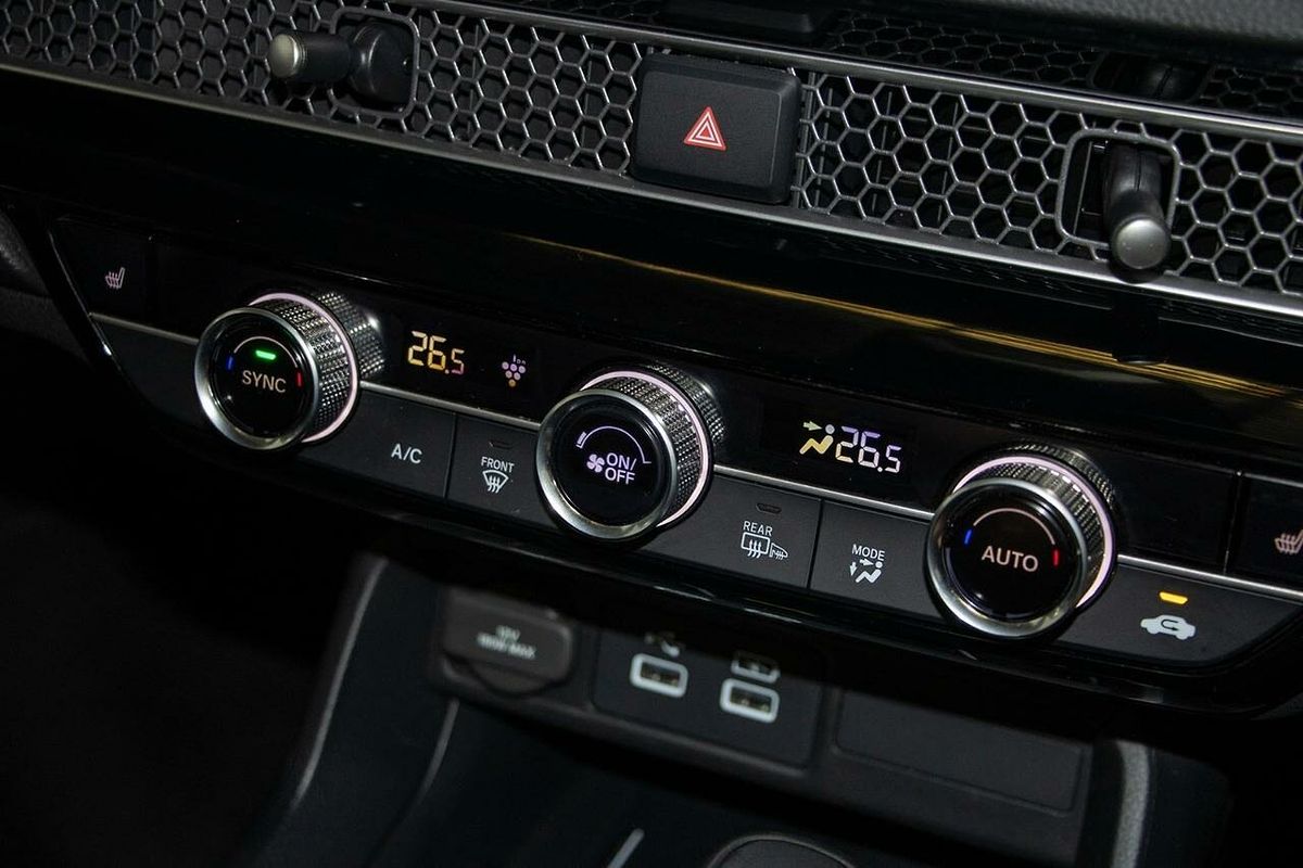 2022 Honda Civic VTi LX 11th Gen