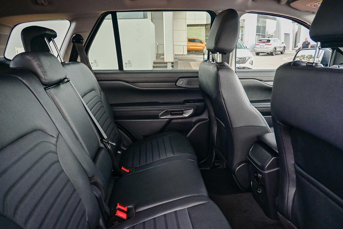 2024 Ford Everest Sport