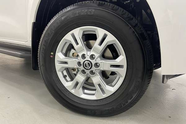 2024 Nissan Navara ST D23 4X4