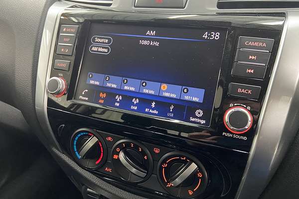 2024 Nissan Navara ST D23 4X4