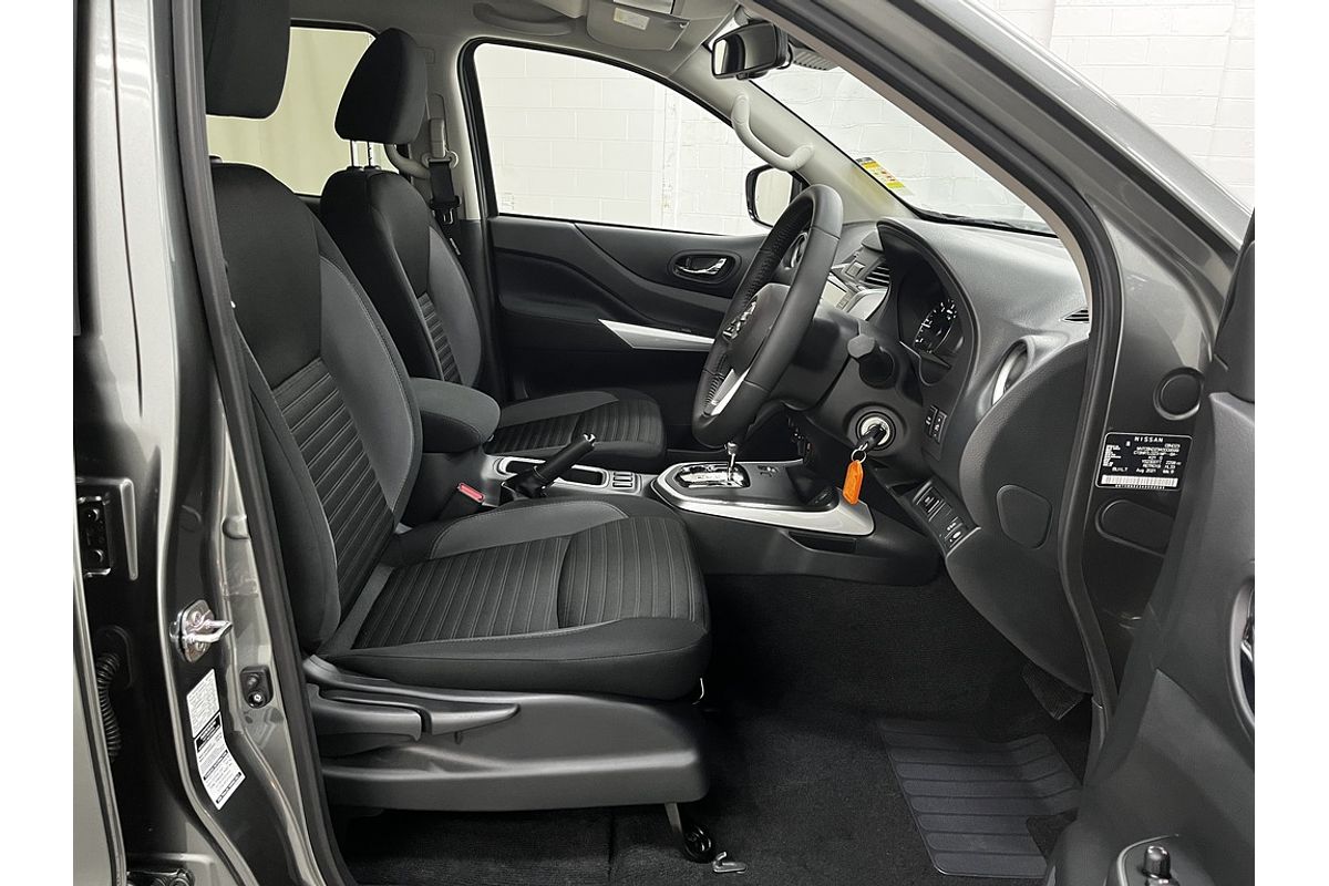 2024 Nissan Navara ST D23 4X4