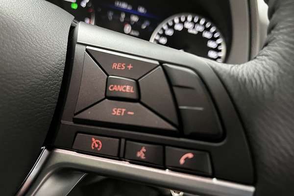 2024 Nissan Navara ST D23 4X4
