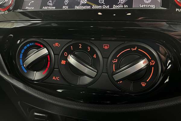 2024 Nissan Navara ST D23 4X4