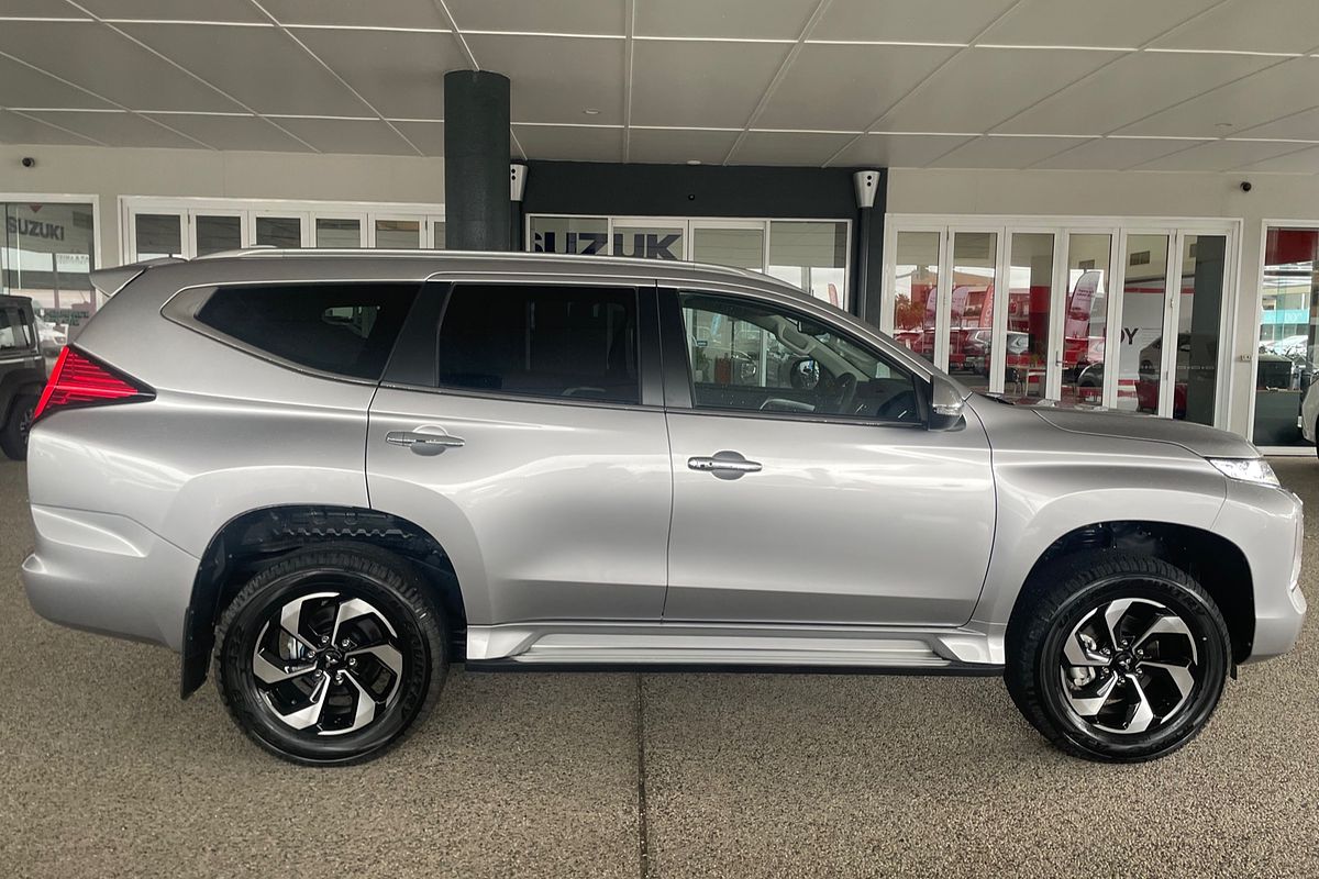 2024 Mitsubishi Pajero Sport GLS QG