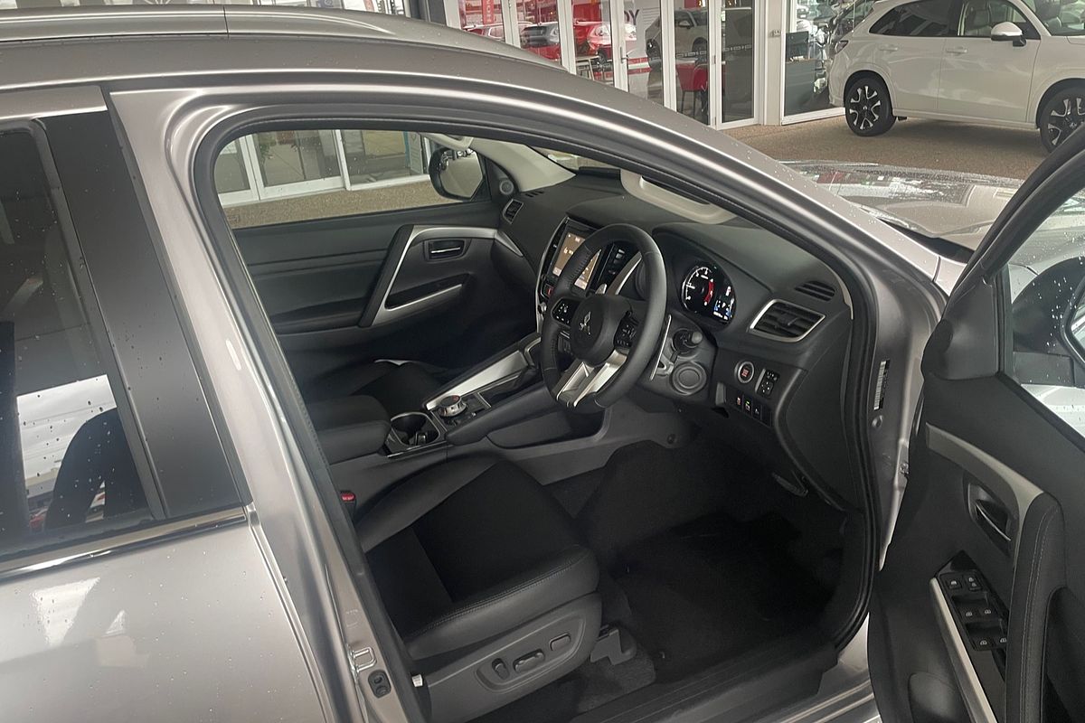 2024 Mitsubishi Pajero Sport GLS QG