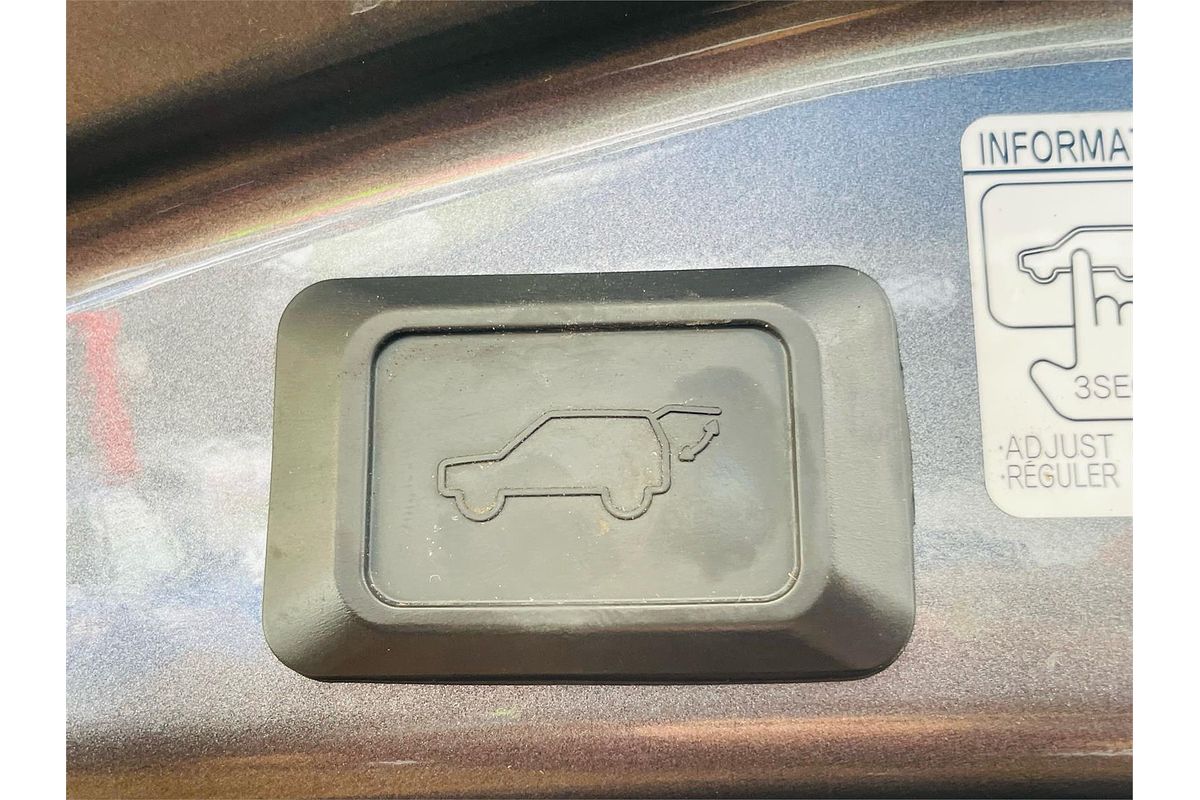 2013 Toyota RAV4 Cruiser ALA49R