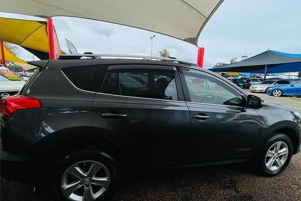 2013 Toyota RAV4 Cruiser ALA49R
