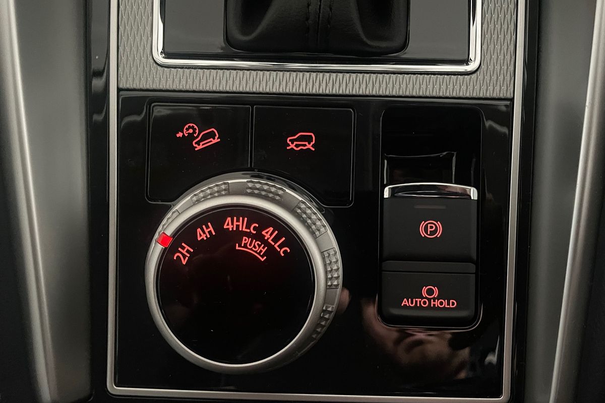 2024 Mitsubishi Pajero Sport GLS QG