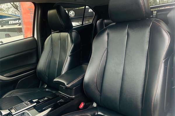 2018 Mitsubishi Eclipse Cross Exceed YA