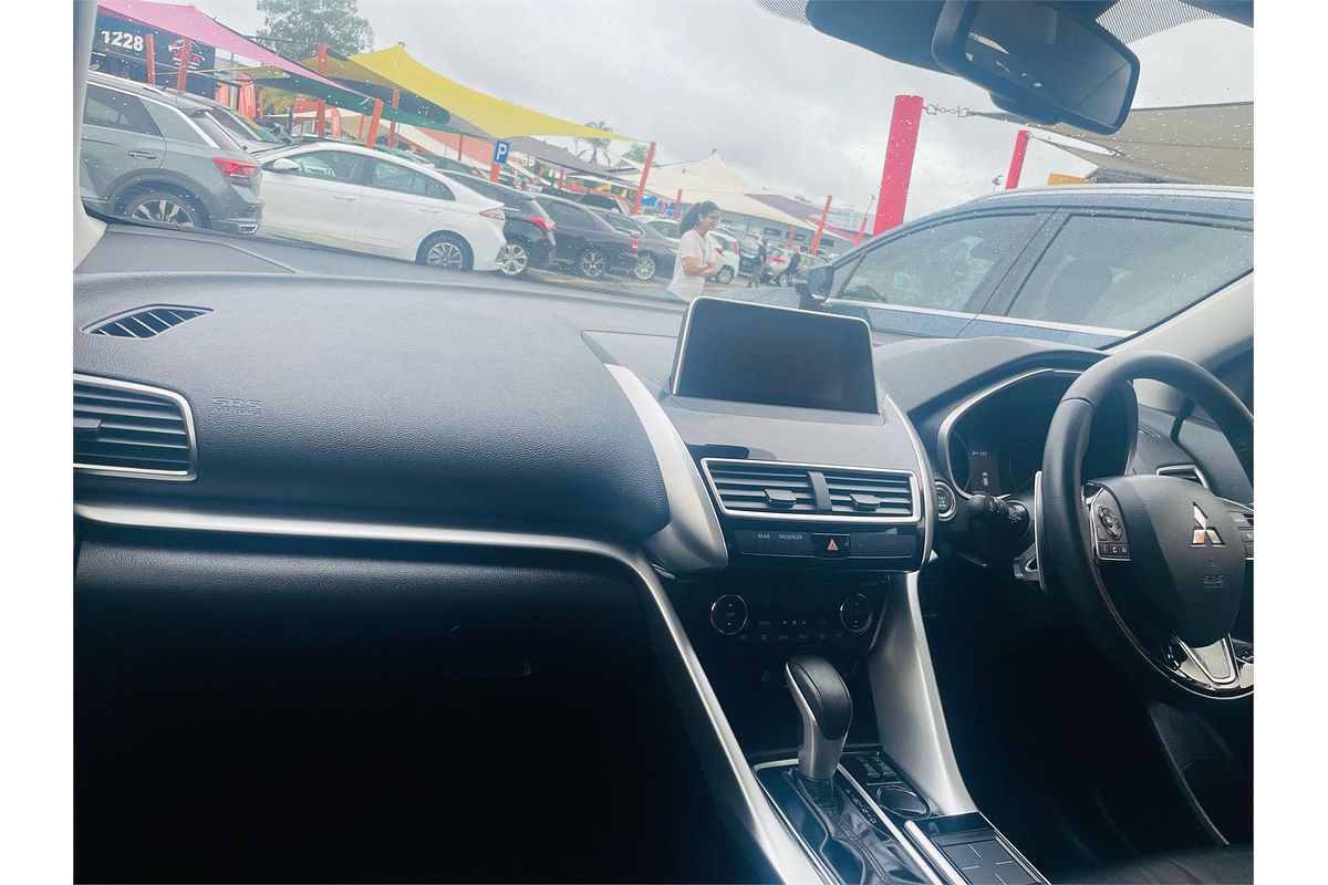 2018 Mitsubishi Eclipse Cross Exceed YA