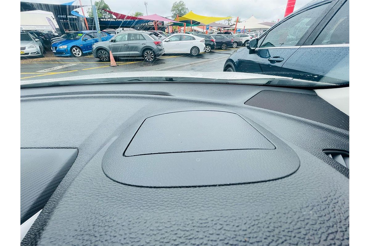 2018 Mitsubishi Eclipse Cross Exceed YA