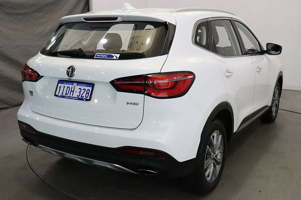 2024 MG HS Vibe SAS23