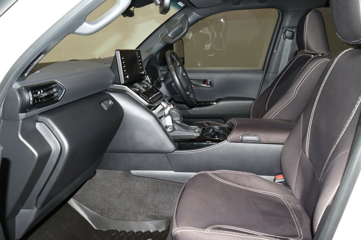 2022 Toyota Landcruiser GXL FJA300R