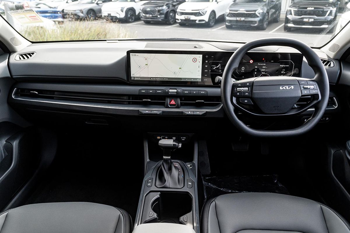 2025 Kia K4 Sport+ CL4m