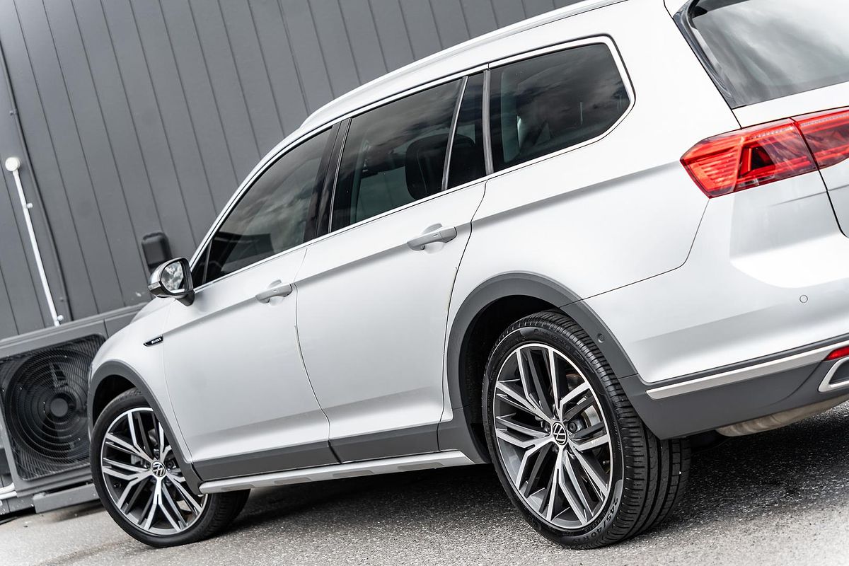 2021 Volkswagen Passat Alltrack 162TSI Premium B8
