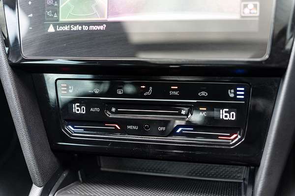 2021 Volkswagen Passat Alltrack 162TSI Premium B8
