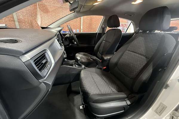 2020 Kia Rio S YB