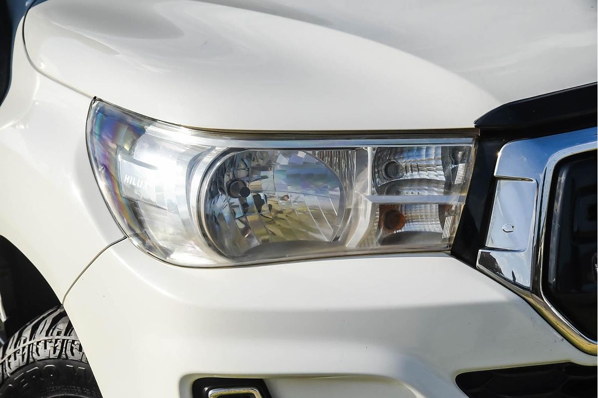 2020 Toyota Hilux SR GUN126R 4X4