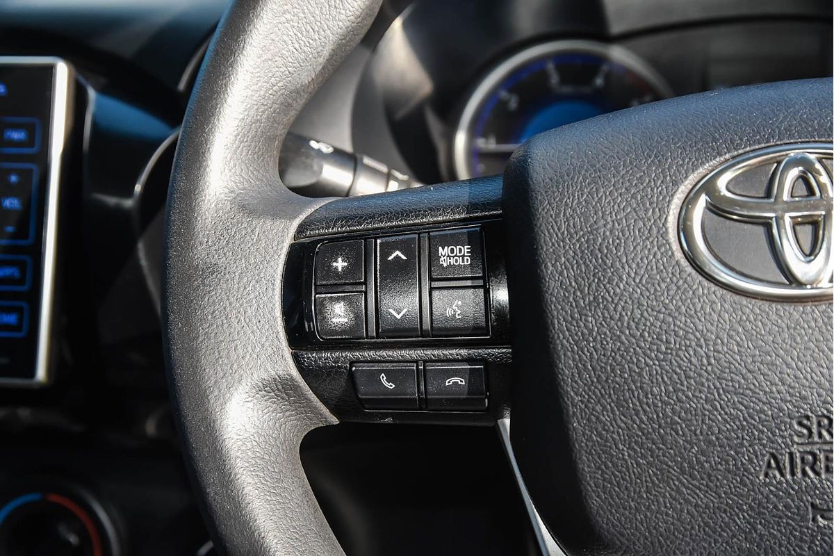 2020 Toyota Hilux SR GUN126R 4X4