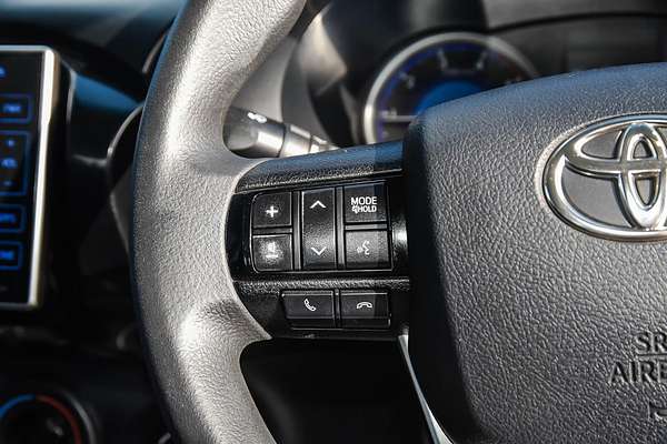 2020 Toyota Hilux SR GUN126R 4X4