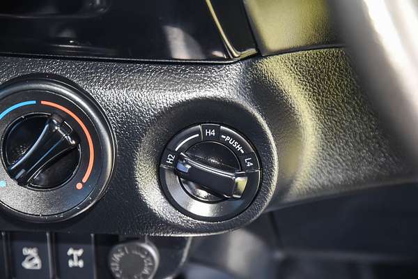 2019 Toyota Hilux SR GUN126R 4X4