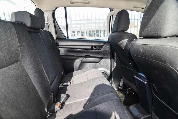 2019 Toyota Hilux SR GUN126R 4X4