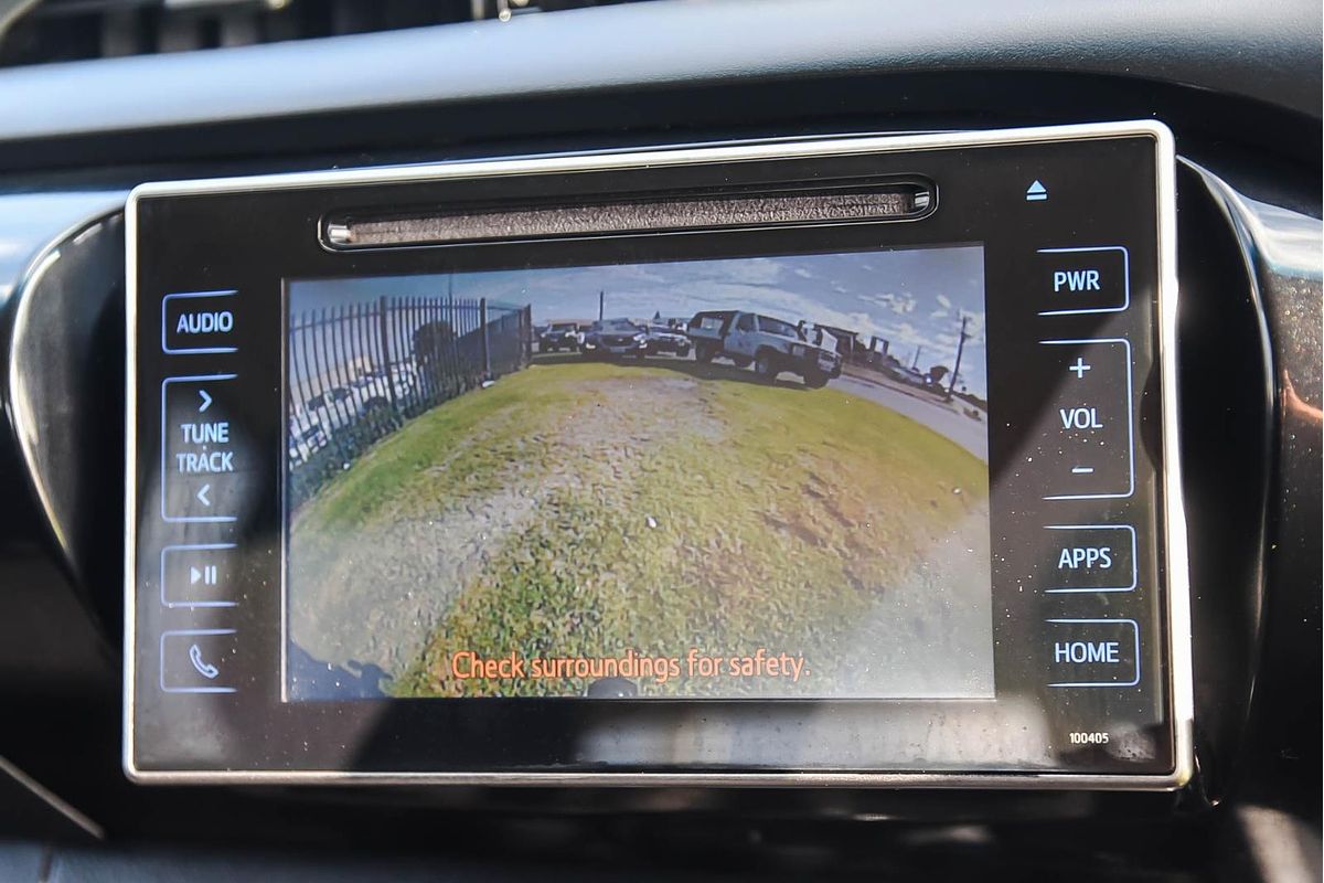 2019 Toyota Hilux SR GUN126R 4X4