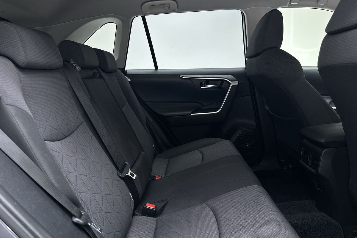 2021 Toyota RAV4 GXL AXAH52R