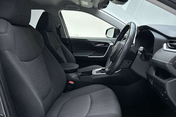 2021 Toyota RAV4 GXL AXAH52R