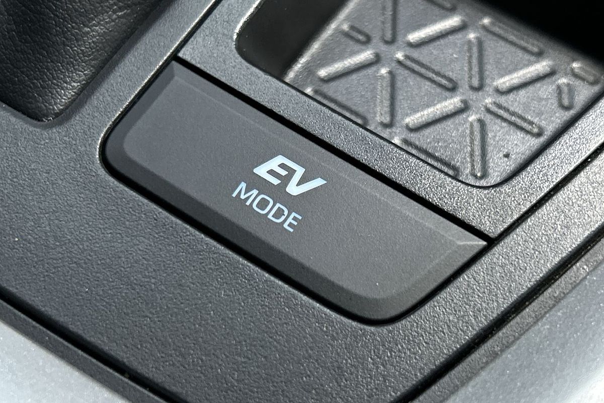 2021 Toyota RAV4 GXL AXAH52R