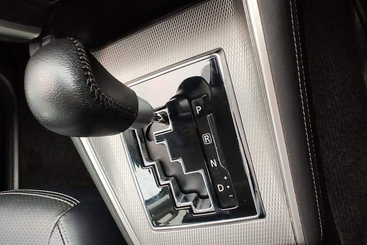 2020 Mitsubishi Triton GLS MR 4X4