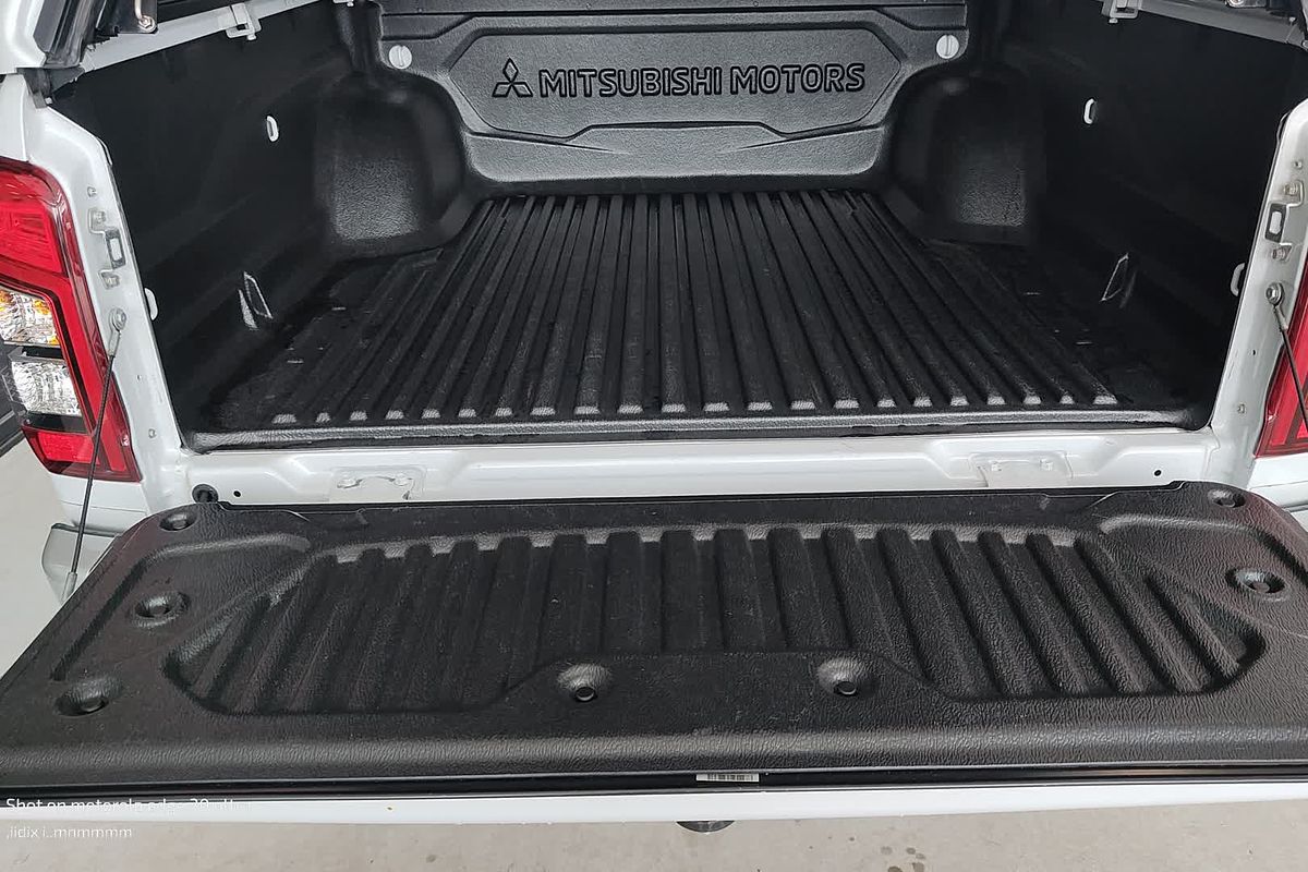 2020 Mitsubishi Triton GLS MR 4X4