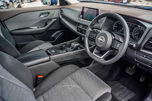 2024 Nissan X-TRAIL ST T33