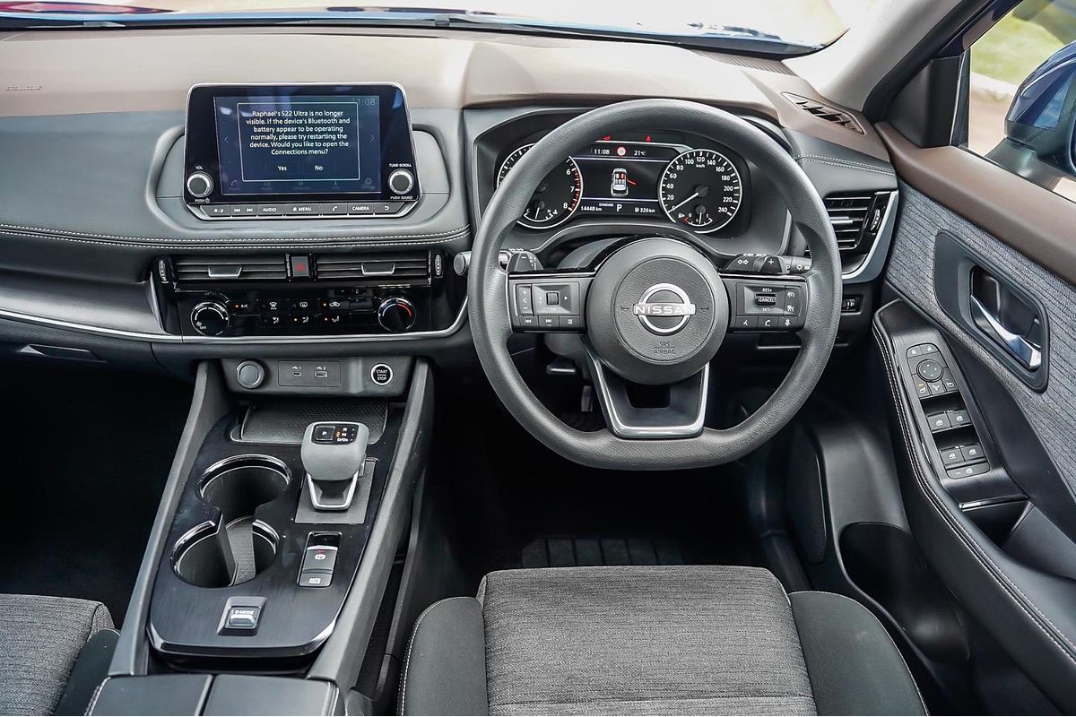 2024 Nissan X-TRAIL ST T33