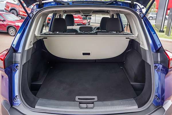 2024 Nissan X-TRAIL ST T33