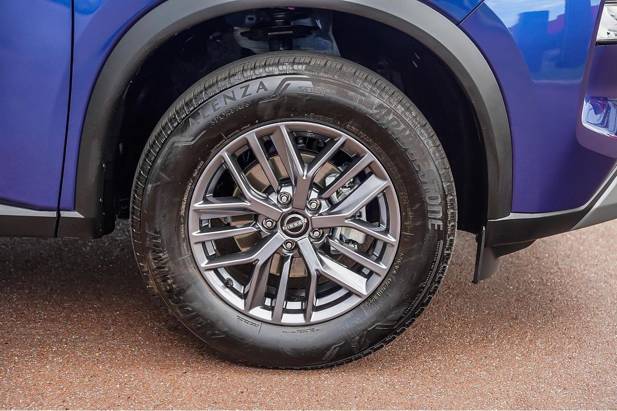 2024 Nissan X-TRAIL ST T33