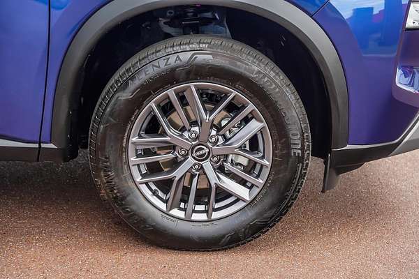 2024 Nissan X-TRAIL ST T33