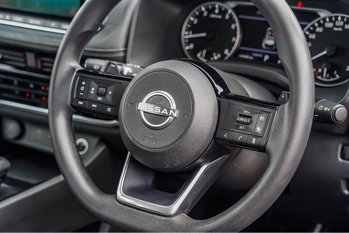 2024 Nissan X-TRAIL ST T33