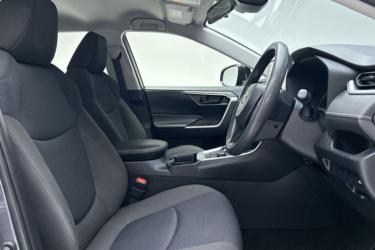 2020 Toyota RAV4 GX AXAH54R