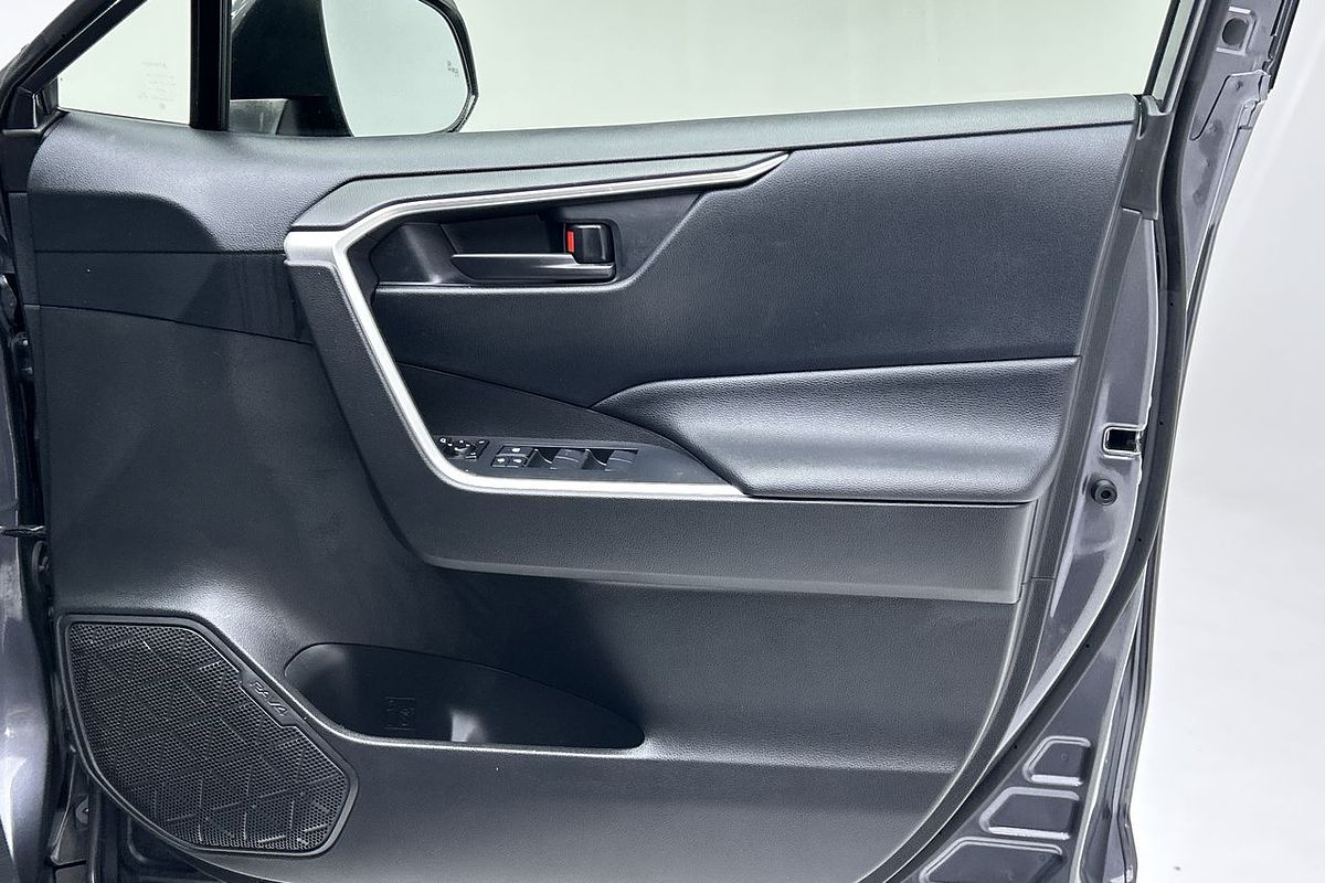 2020 Toyota RAV4 GX AXAH54R