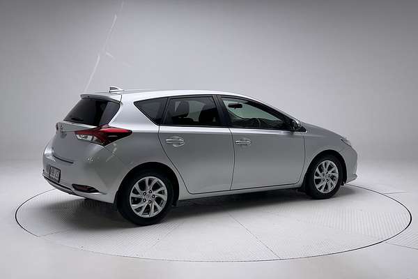 2017 Toyota Corolla Ascent Sport ZRE182R
