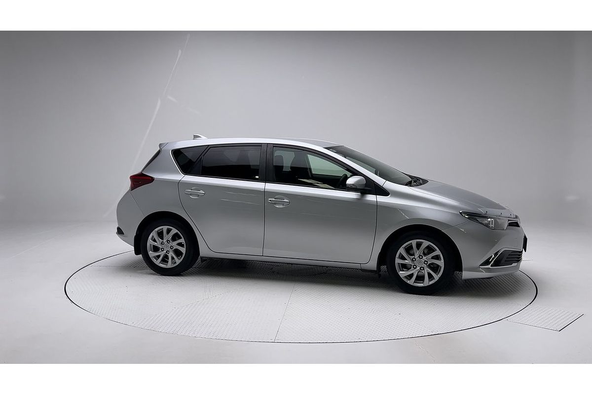 2017 Toyota Corolla Ascent Sport ZRE182R