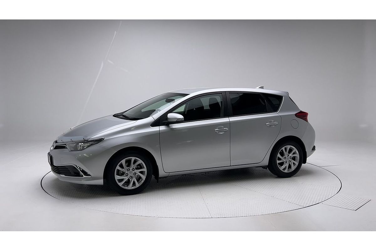 2017 Toyota Corolla Ascent Sport ZRE182R
